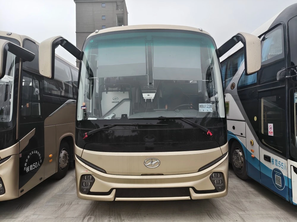 Kujeru 50 da Mos ɗin Diesel Yayi Amfani