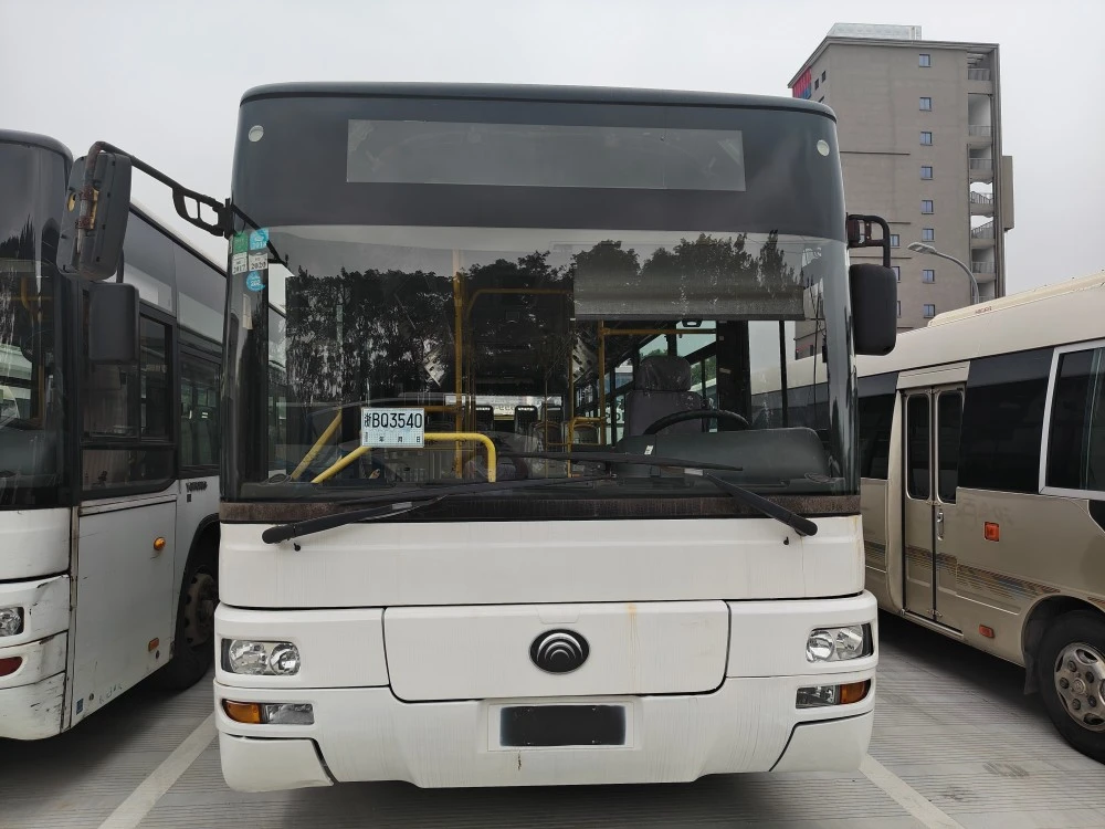Yutong 10m Bus Bus ɗin Diesel Amfani