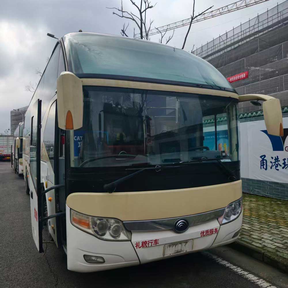 Kujerun 12m 47 An Yi Amfani da Bus ɗin Diesel Yutong