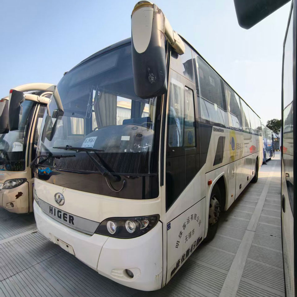 49 Kujeru na hannu na biyu Diesel Bus