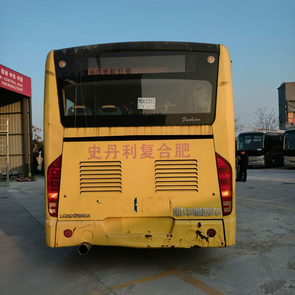 Zhongtong Kujeru 37 Diesel Bus da Aka Yi Amfani da shi