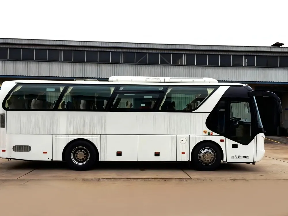 38 kujerun Diesel yayi amfani da bas