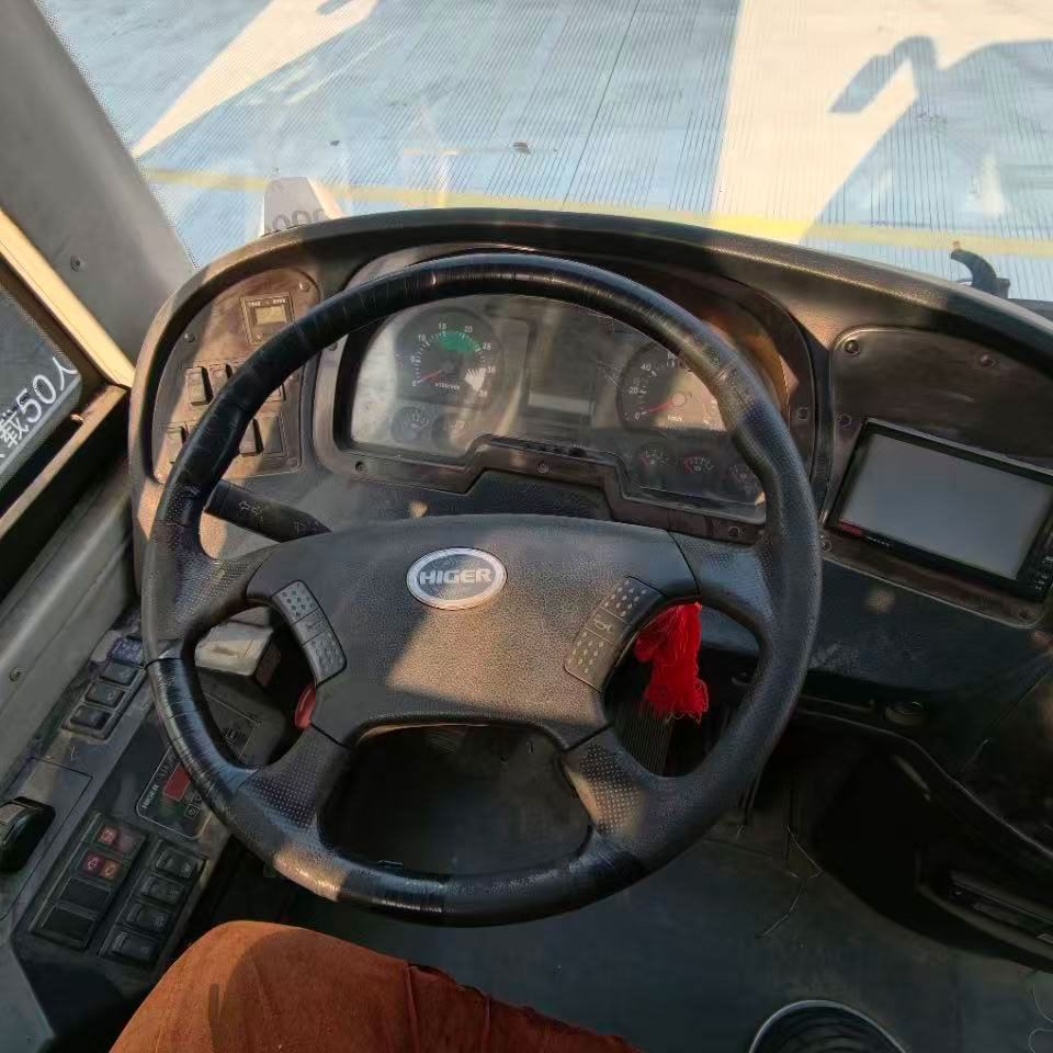 49 Kujeru na hannu na biyu Diesel Bus