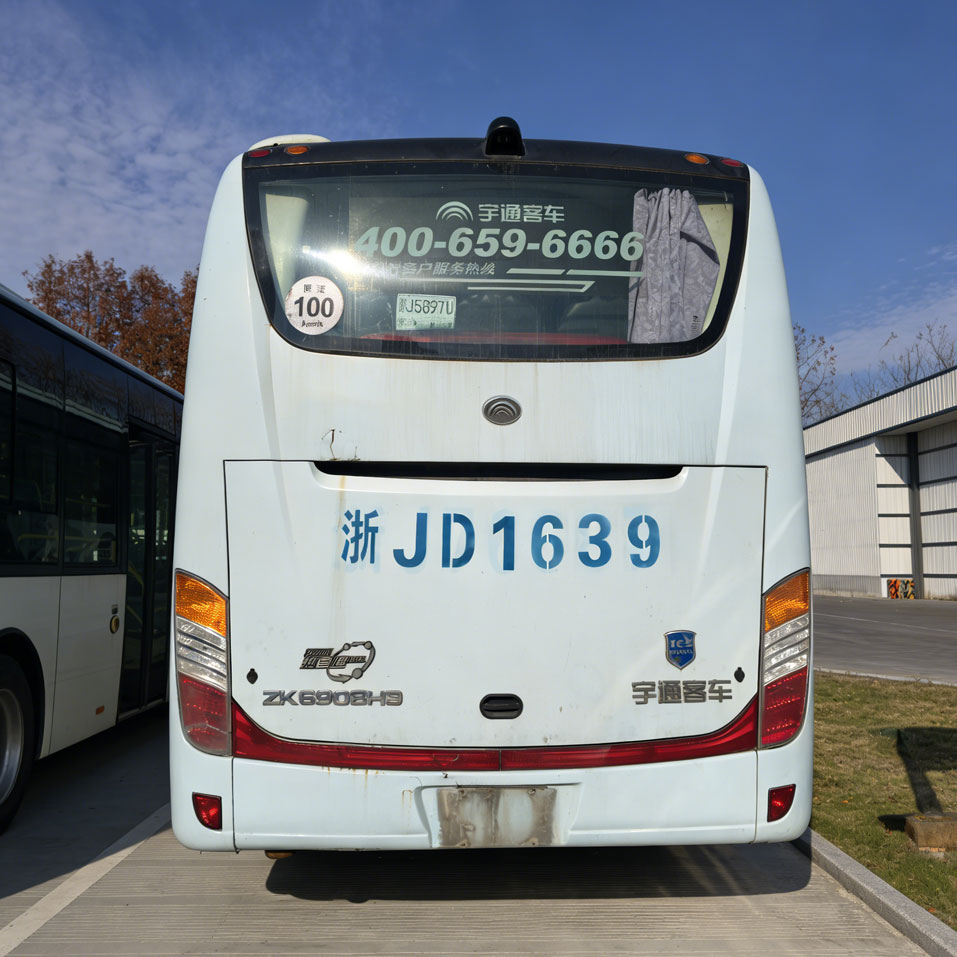 9m Bus Diesel Amfani