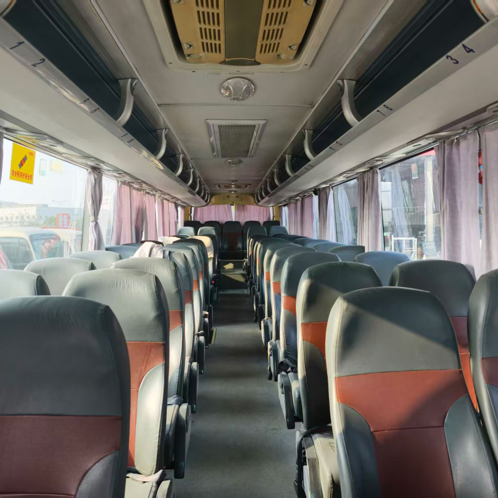 Bus na Hannu na Biyu 53 Kujeru