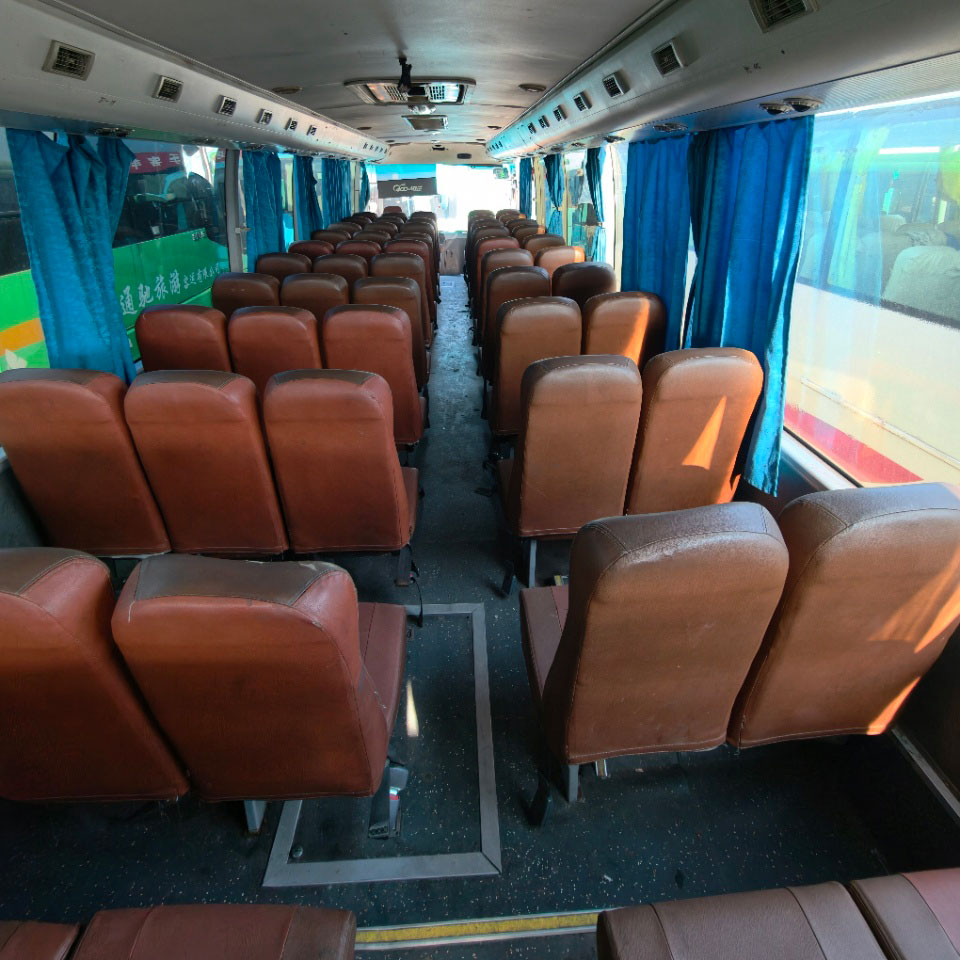 67 Kujeru na Biyu Diesel Bus
