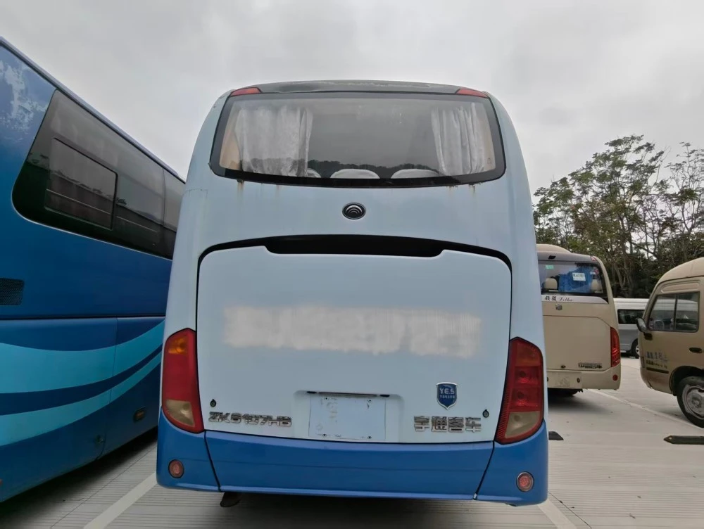 Yutong 10m yayi amfani da motar diesel