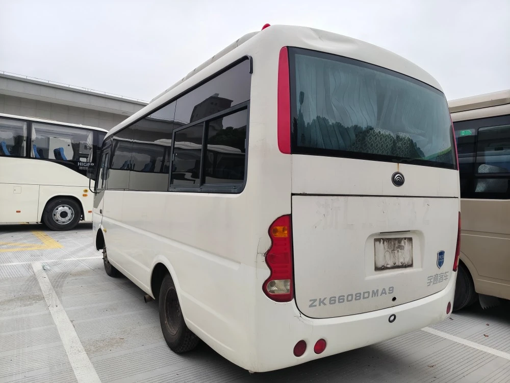 Yutong 6m yayi amfani da motar diesel