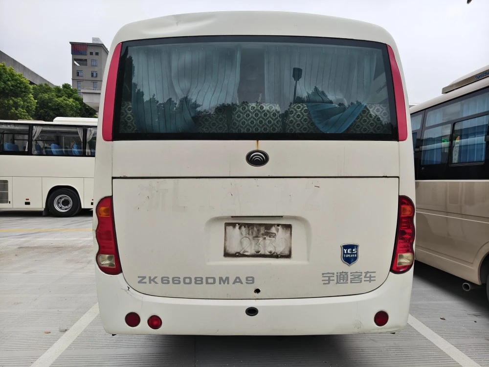 Yutong 6m yayi amfani da motar diesel