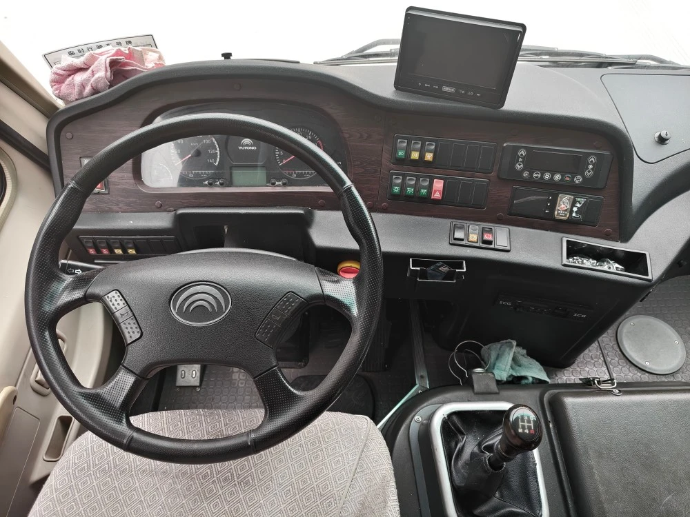 6m yutong yayi amfani da bas din Diesel